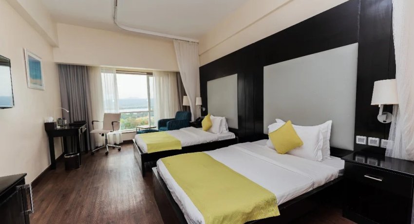 Standard King Room